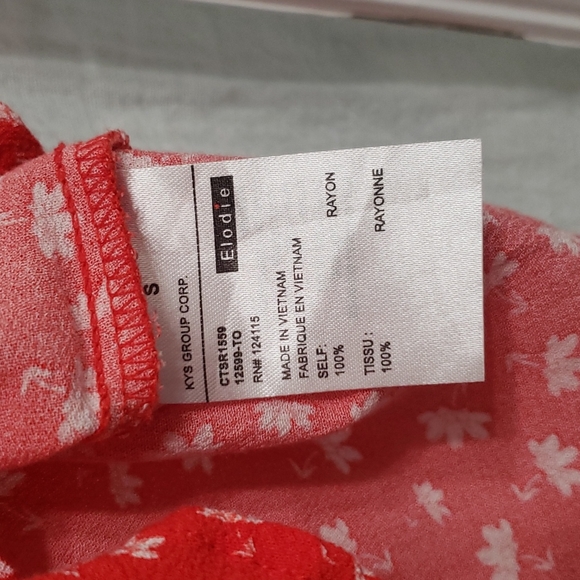 Red Floral Eoldie Top - Picture 4 of 8